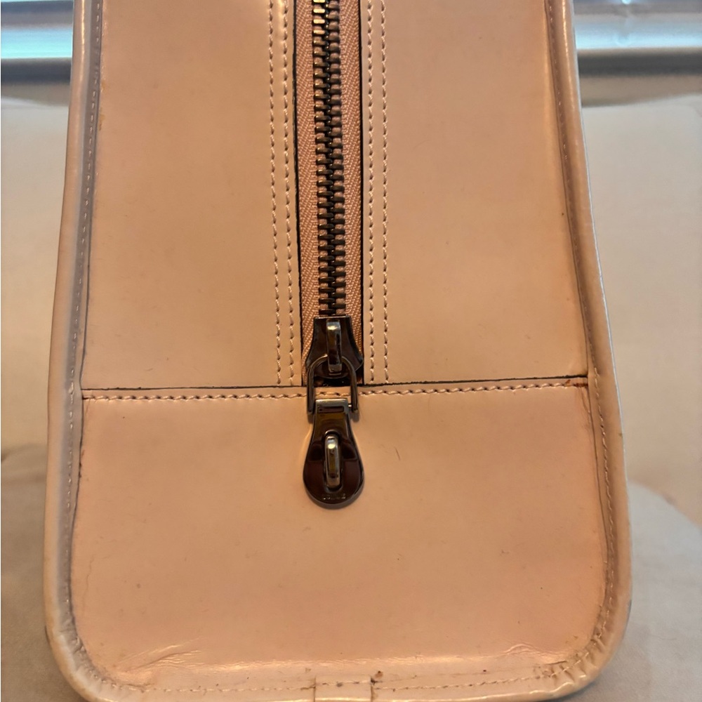 LOEWE Amazona 36 “Powder Pink” Tan Calfskin Leather Handbag RETAIL $4600+ - Picture 2 of 16